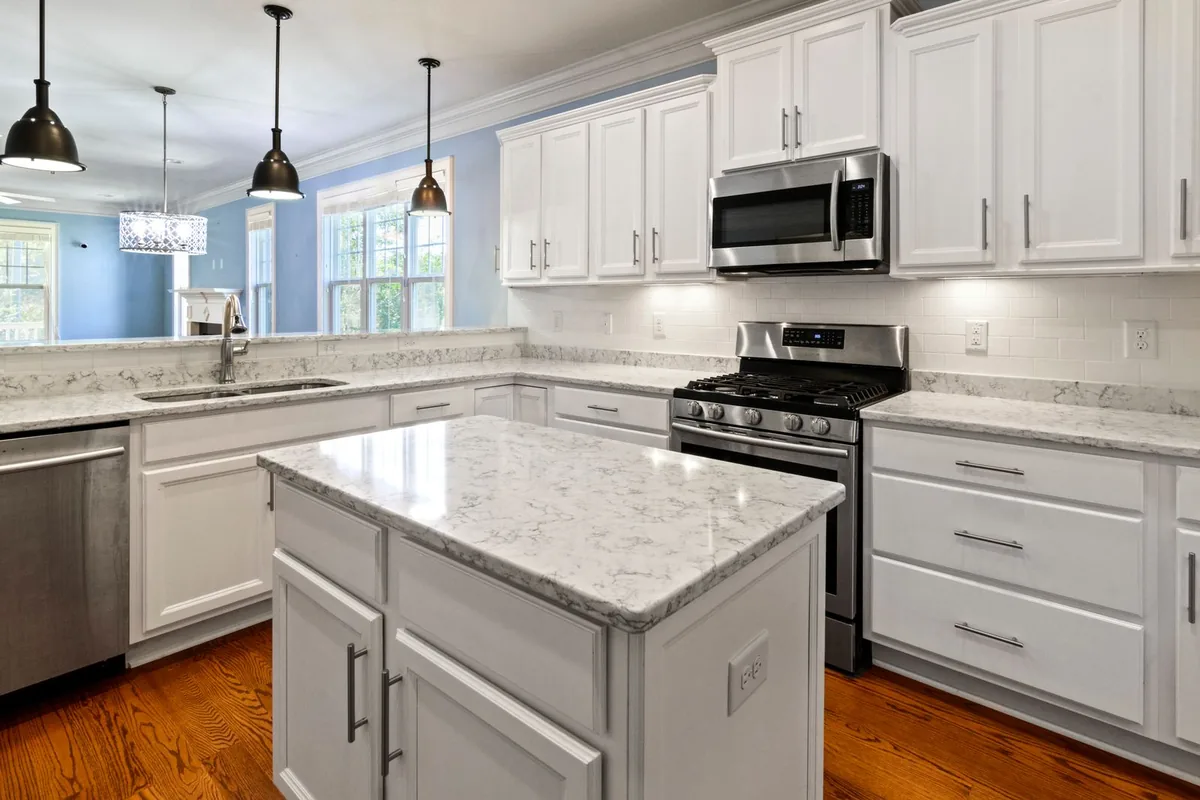 Filth & Squalor Cleanup in Silver Springs Shores East, FL